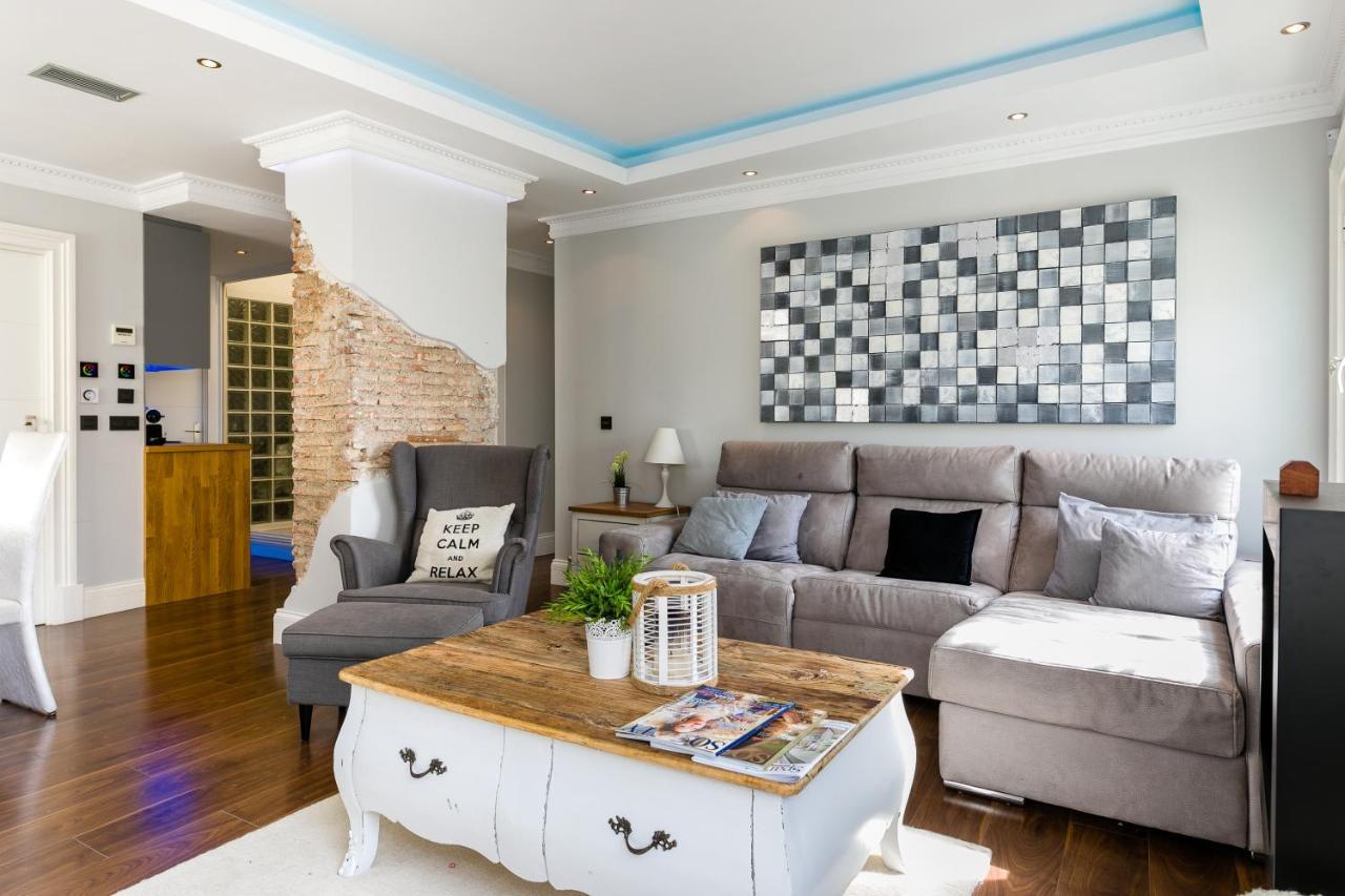 Weforyou 2 Bedrooms Penthouse At Malaga Center Екстер'єр фото